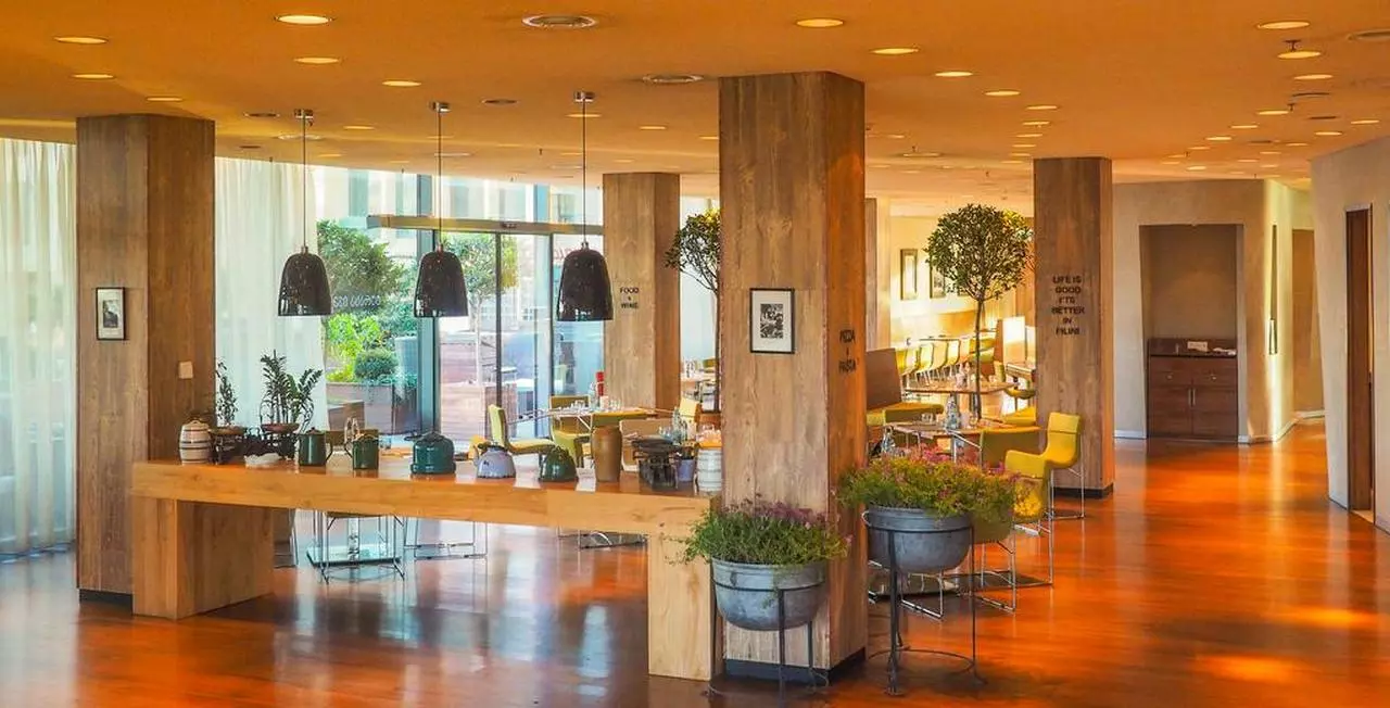 RADISSONBLU_EDIT (15).jpg